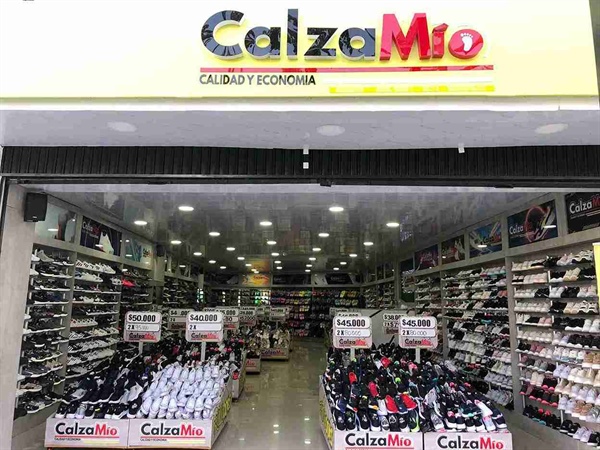 Venta de calzado para toda la familia