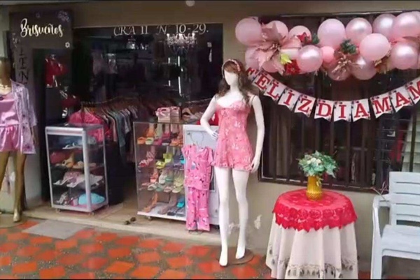 Pijamas y lencería de alta calidad para toda la familia