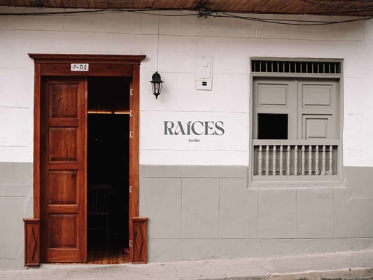 Raíces Jardin Restaurante