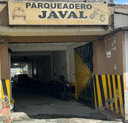 Parqueadero Javal