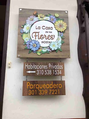 La casa de las flores hostal